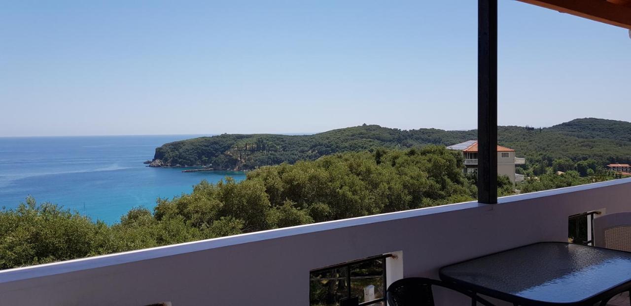 Diogenis Parga Studios Esterno foto